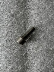 Šroubek klínu příčného suportu - zadní